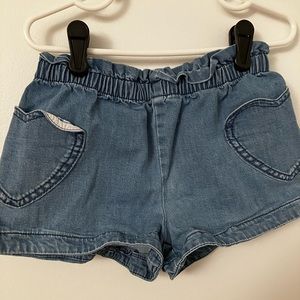 BODEN girl 7 shorts with heart pockets